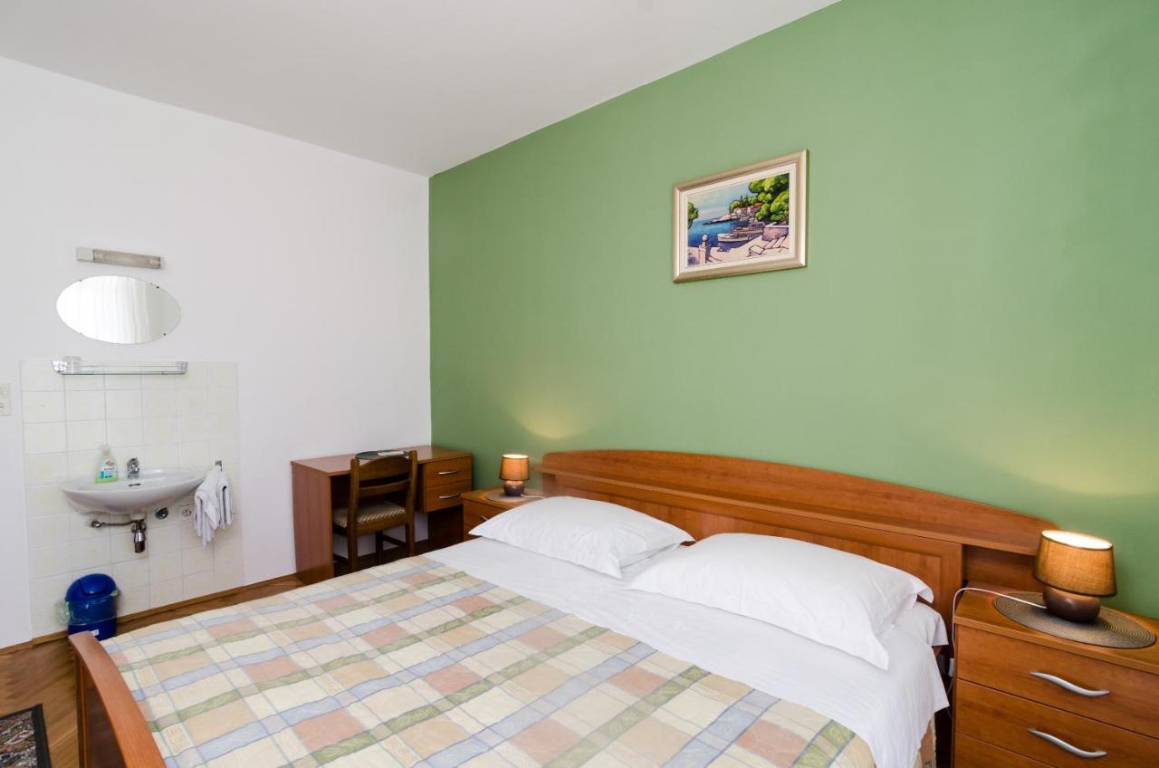 Guesthouse Moretic Orasac Exterior photo