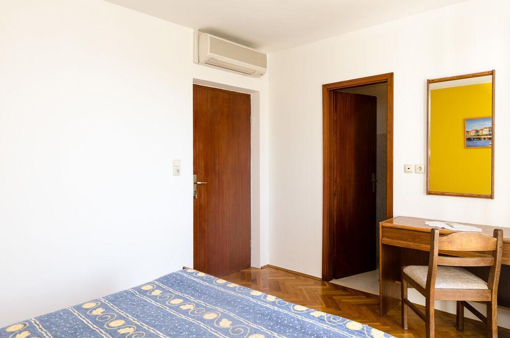 Guesthouse Moretic Orasac Exterior photo